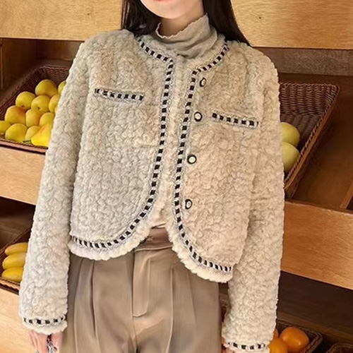 패션플로우 여성용 예쁘고 부드러운 겨울 페이크퍼 숏퍼 코트 44,070원