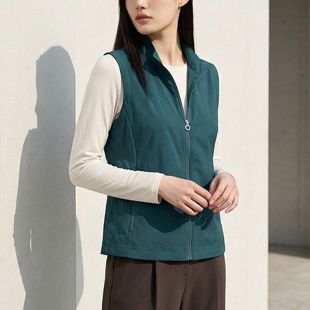 <김영주스포츠> 여성 경량 바람막이 조끼점퍼_등판 메쉬 지퍼주머니 윈드코어 23,980원