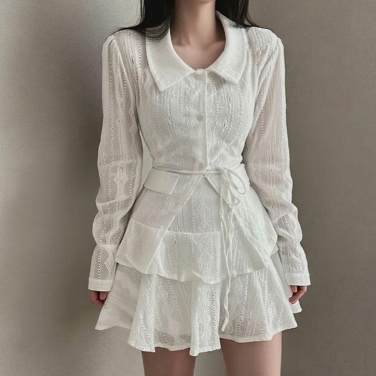 여성 러블리 무드 스프링 프릴 레이스 카라 긴팔 투피스 세트 데이트룩 41,900원