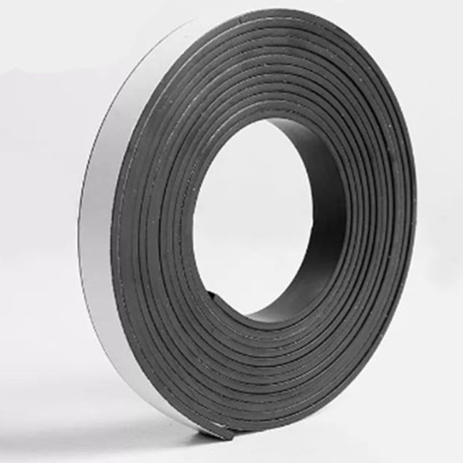 제이스샷 고무 롤테이프 스티커 접착식 줄 잘라쓰는 양면테잎 자석 5Mx10x1.5T, 5Mx20x1.5T 5Mx30x1.5T, 5Mx50x1.5T 부착스티커 전단지 롤 9,900원