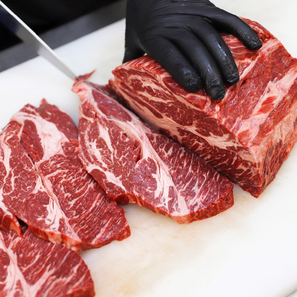 미국산 블랙앵거스 등심 스테이크	탑초이스 등급 풍부한 육즙과 깊은 풍미 51,960원