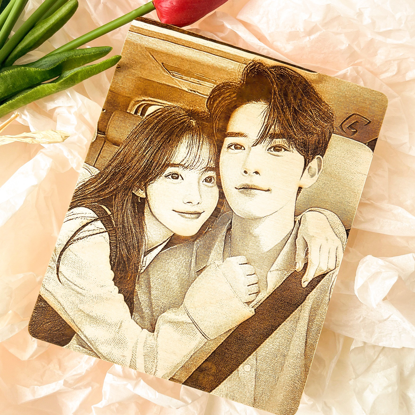 디엠지아트토이 특이한 여자친구 기념일 선물 나무액자 인화 56,800원