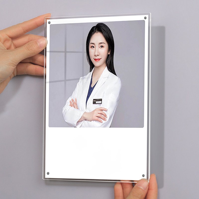 유니팡 투명 아크릴 무타공 게시판 알림판 메뉴판 벽걸이 액자 12,900원