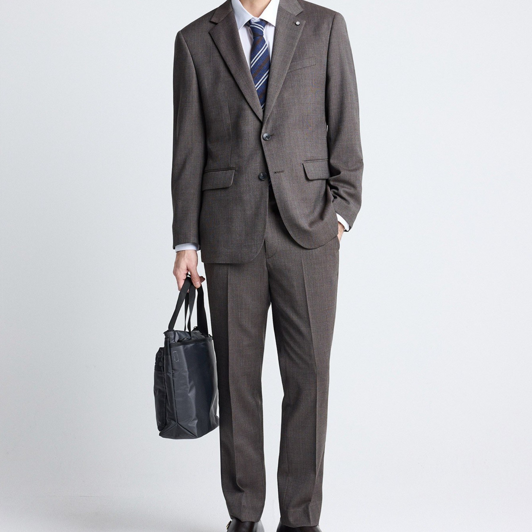 [STCO] 남성 엑스트라파인 울 42% 투톤 컬러 수트 클래식핏 브라운 139,000원