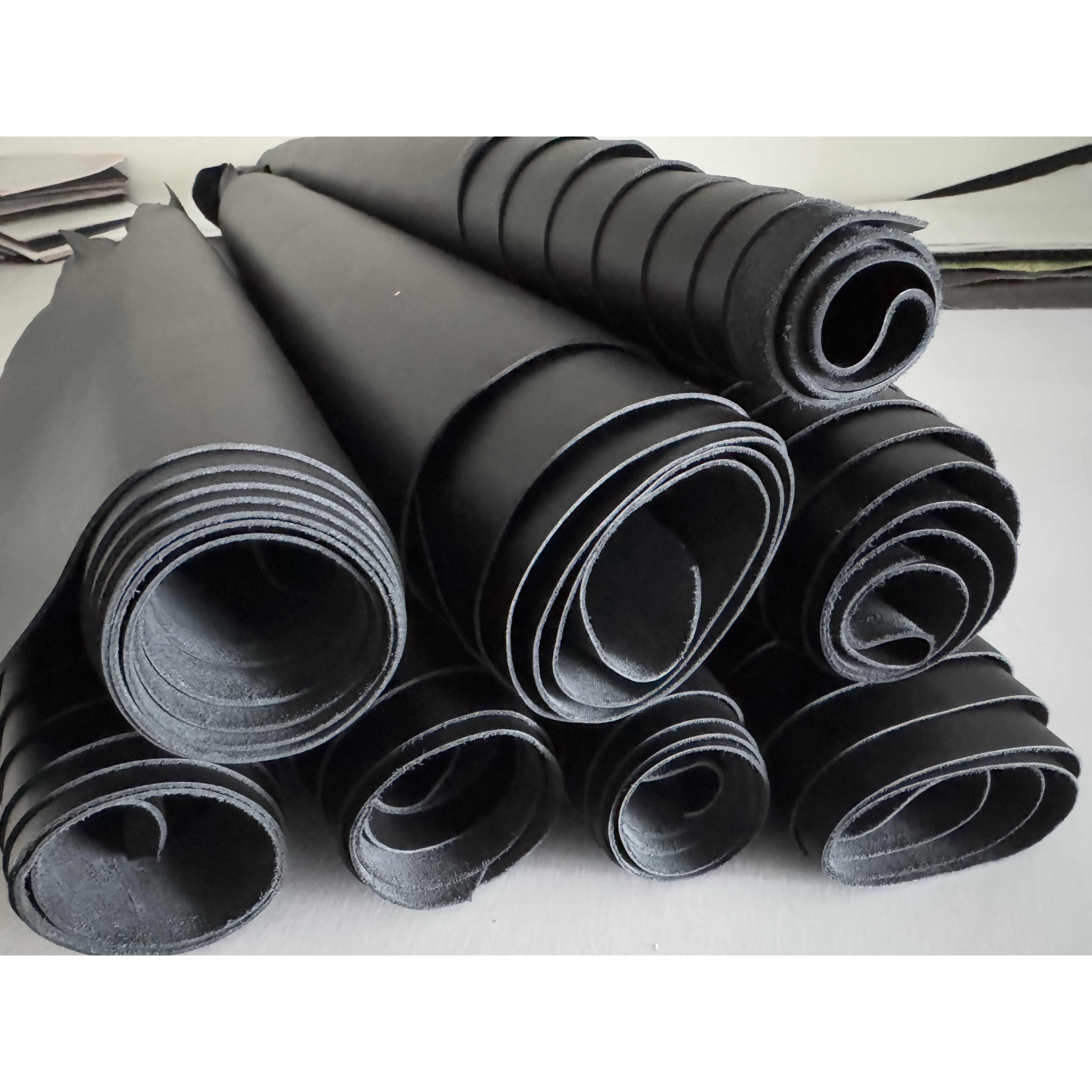 프리미엄 천연 소가죽 하프사이즈 (1장 단위 판매), 1개, f. 블랙 (20평~  ) 68,000원