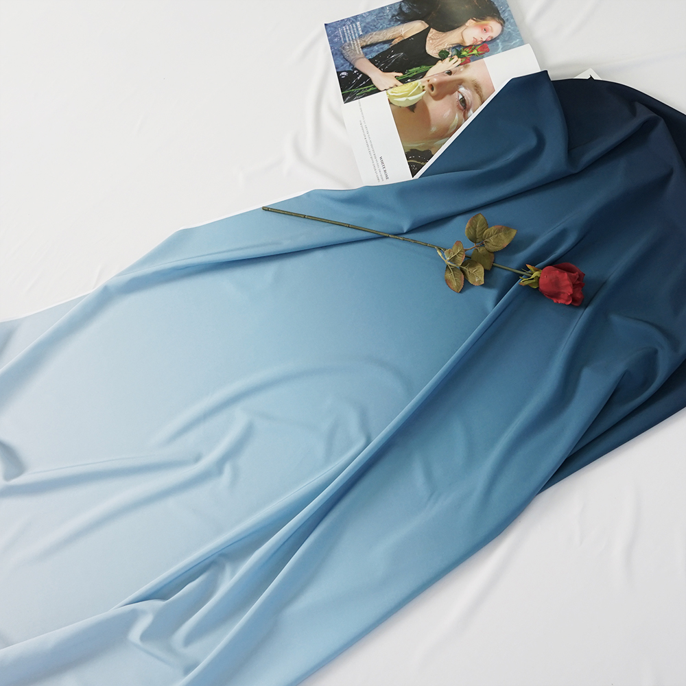 나비손길 사계절 얇은 폴리스판 그라데이션 옷감 원단 16,000원