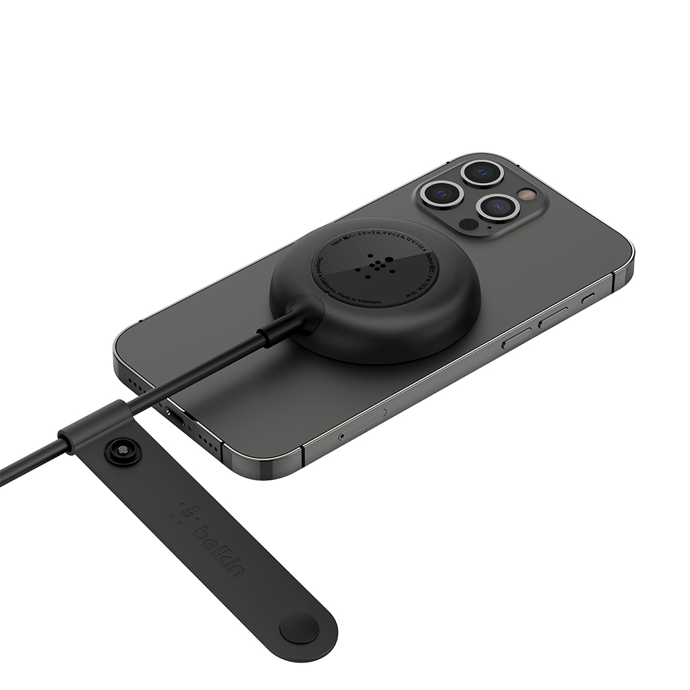 벨킨 맥세이프 호환 마그네틱 휴대용 무선 충전 패드7.5W WIA005bt 38,700원