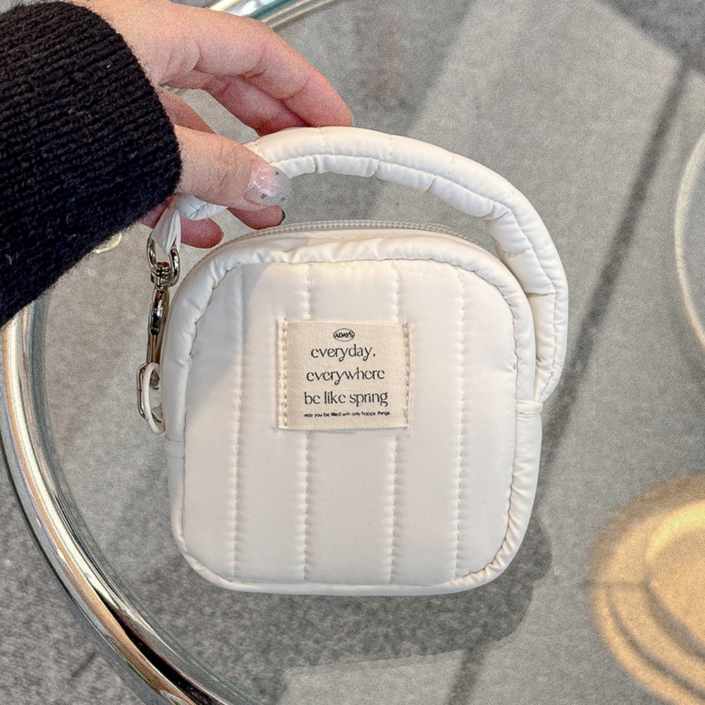 어데이즈 미니 키링 립스틱 화장품 파우치, 크림 19,800원