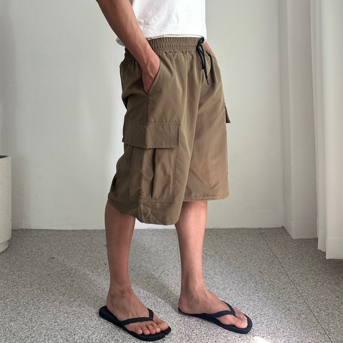 르위 데일리 나일론 버뮤다 카고 와이드 벌룬 팬츠 남녀공용 13,900원