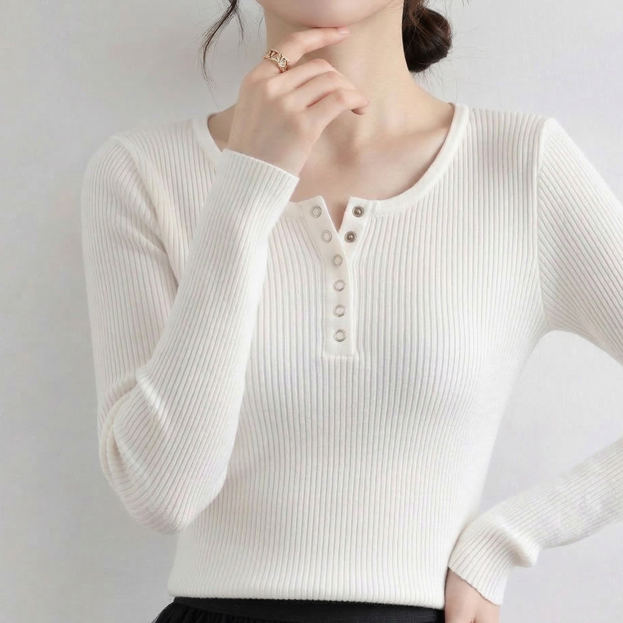 여성 골지 모달 라운드 슬림핏 긴팔 티셔츠 15,900원