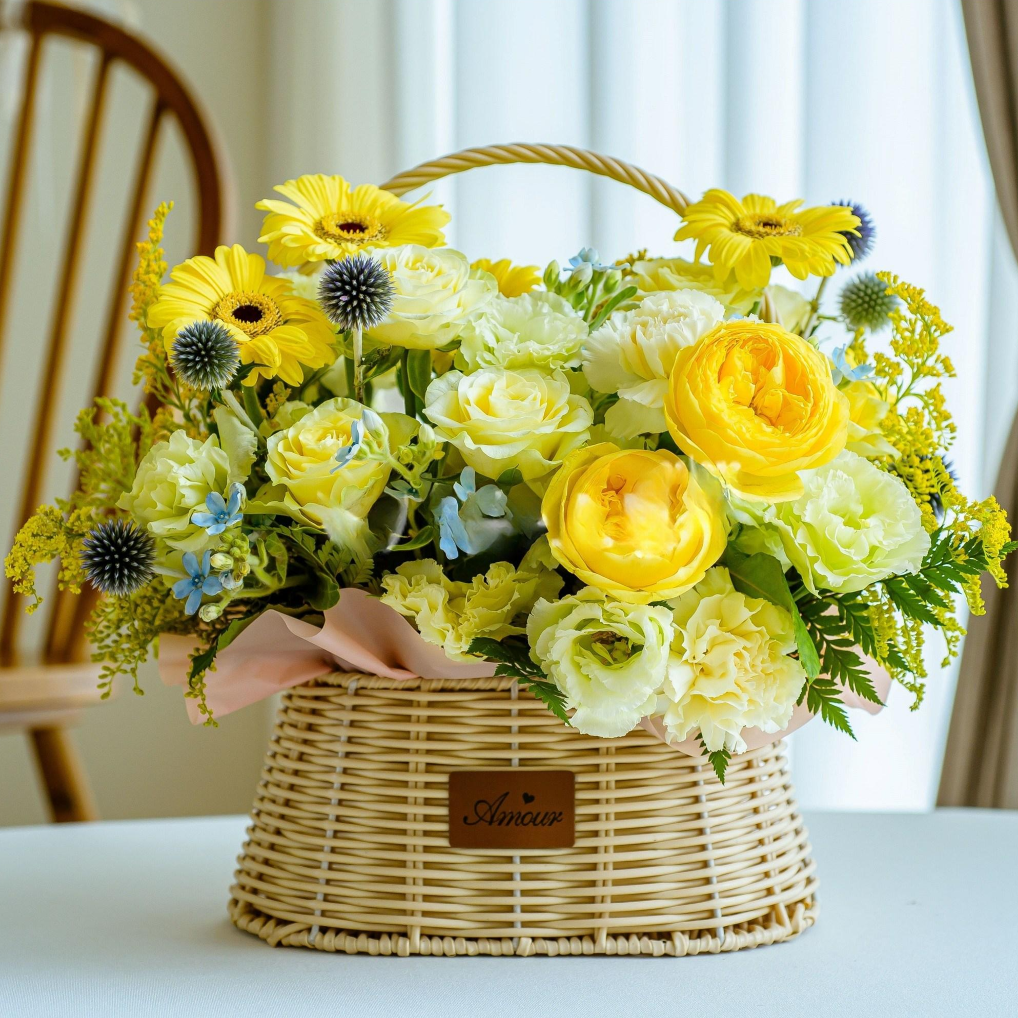 나눔플라워 전국 꽃바구니 생일꽃배달 생일 생신 부모님 환갑 칠순 팔순 축하 선물 승진 정년 퇴직 기념일 와이프 꽃배달서비스 당일꽃배달, 1개, 혼합꽃바구니A 74,000원