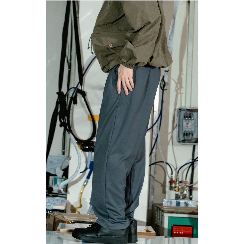 1+1 세가지 색상 손이가는 밴딩 슬랙스 49,000원