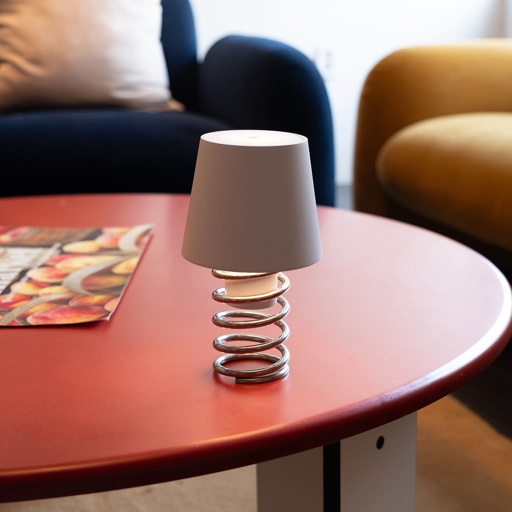 빌리온톤 스프링 스탠드 미니램프 36,000원