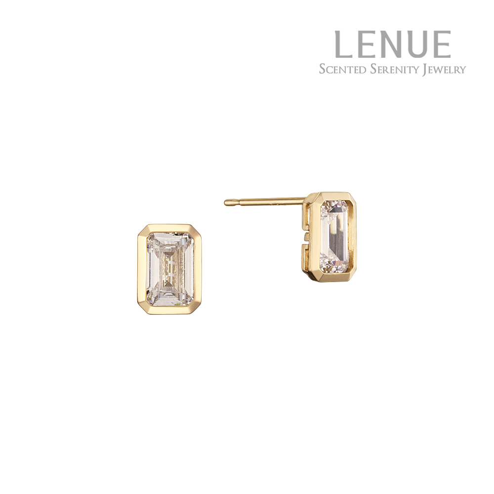 [레뉴] 레거시 에메랄드컷 큐빅 귀걸이 / 14K 골드 네모 데일리 여자친구 생일 선물 219,000원