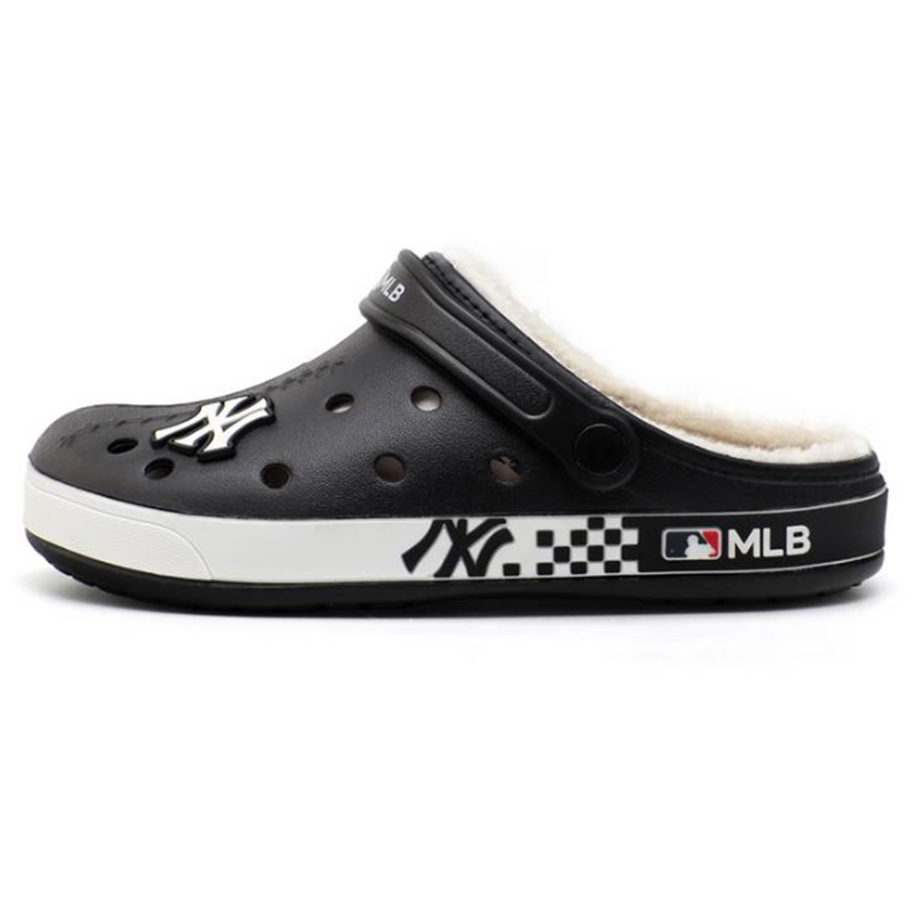MLB NY 양키스 체커스 캠핑 방한 샌들 24,720원