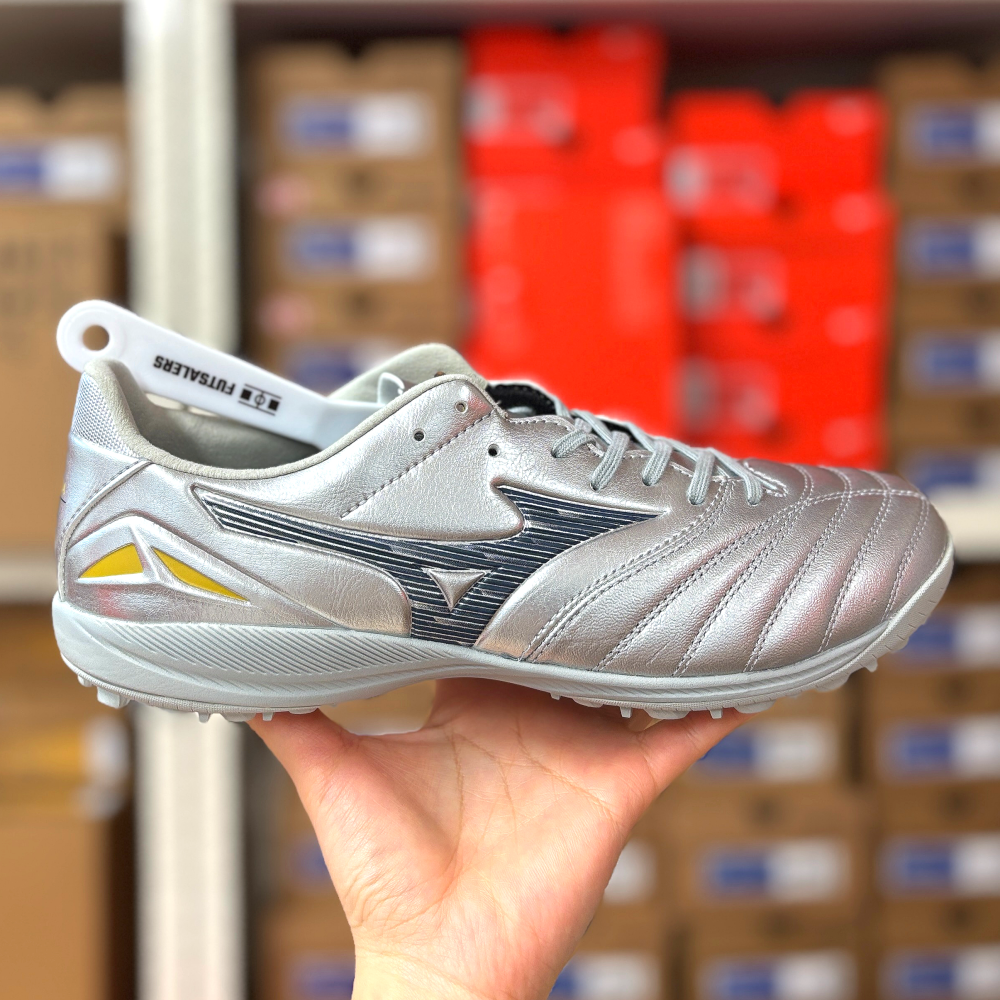 미즈노 발볼넓은 풋살화 모렐리아 네오 프로 AS TF 159,800원