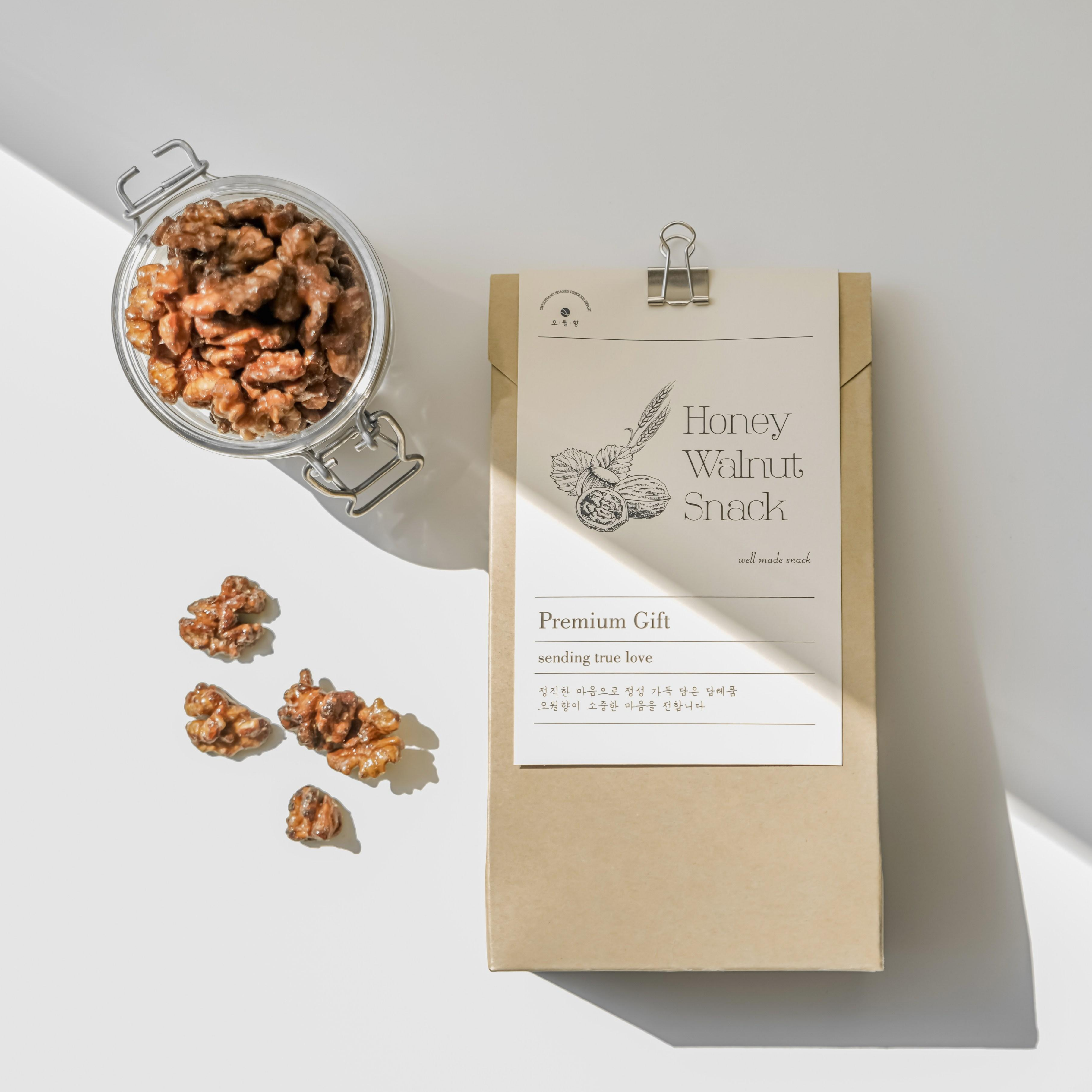 오월향 꿀 호두정과 호두강정 결혼 답례품 돌 단체선물 맞춤스티커 무료, 4세트, 크라프트 22,900원