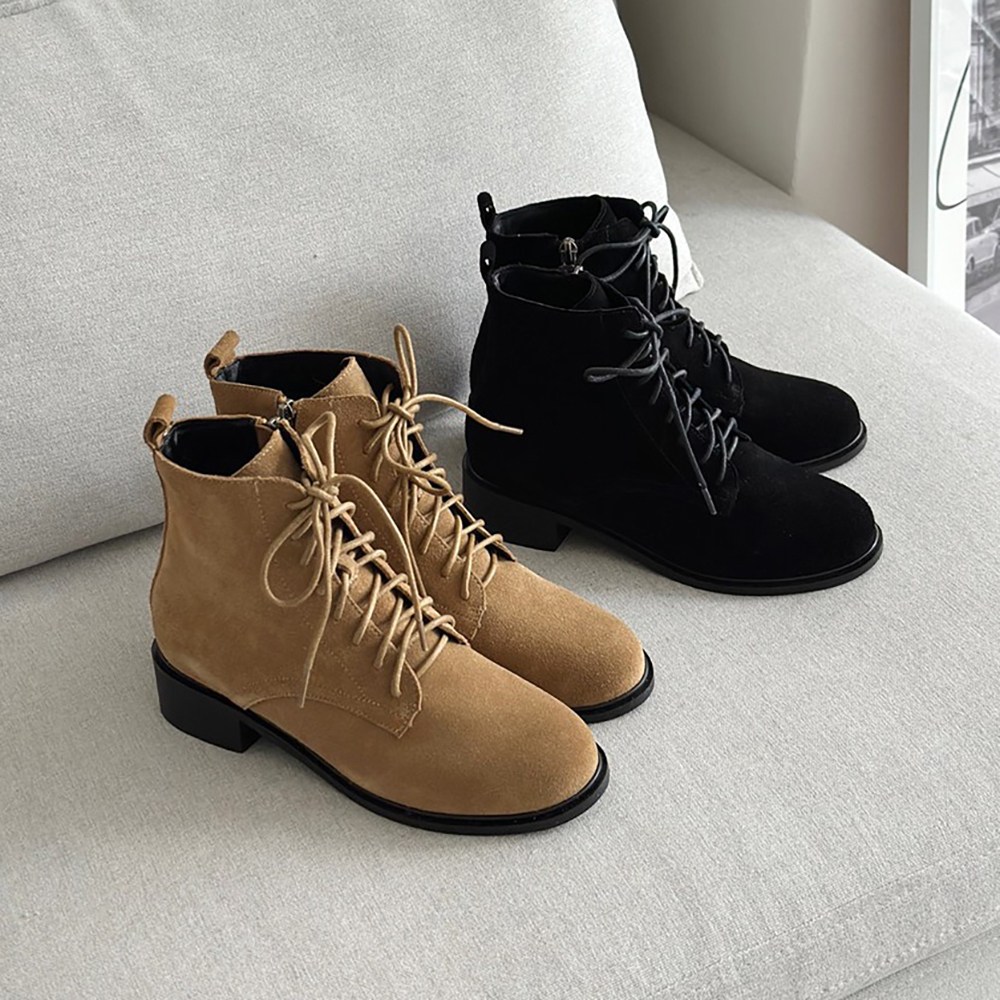 슈리오 여성 스웨이드 지퍼 워커 스타일 앵클부츠 4cm 64,900원