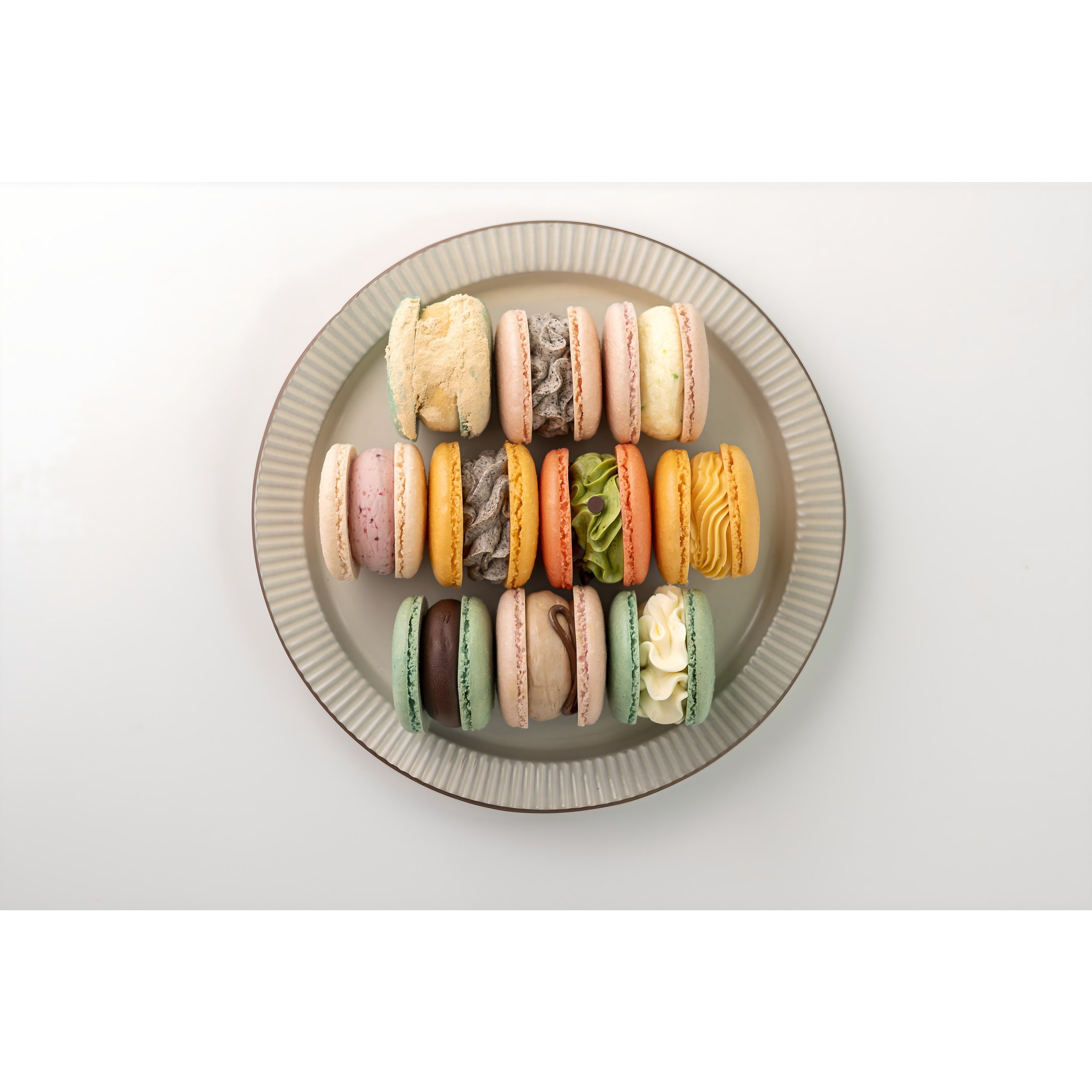 "건강하고 뚱뚱한 맛의 향연"수제마카롱 12가지맛 x 10구12구 선물세트/ 개별밀봉포장 / 본점직영, 35g, 10개 16,800원