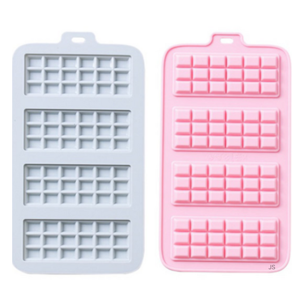 이홈베이킹 판초콜릿 와플틀 실리콘몰드 4구 30,200원