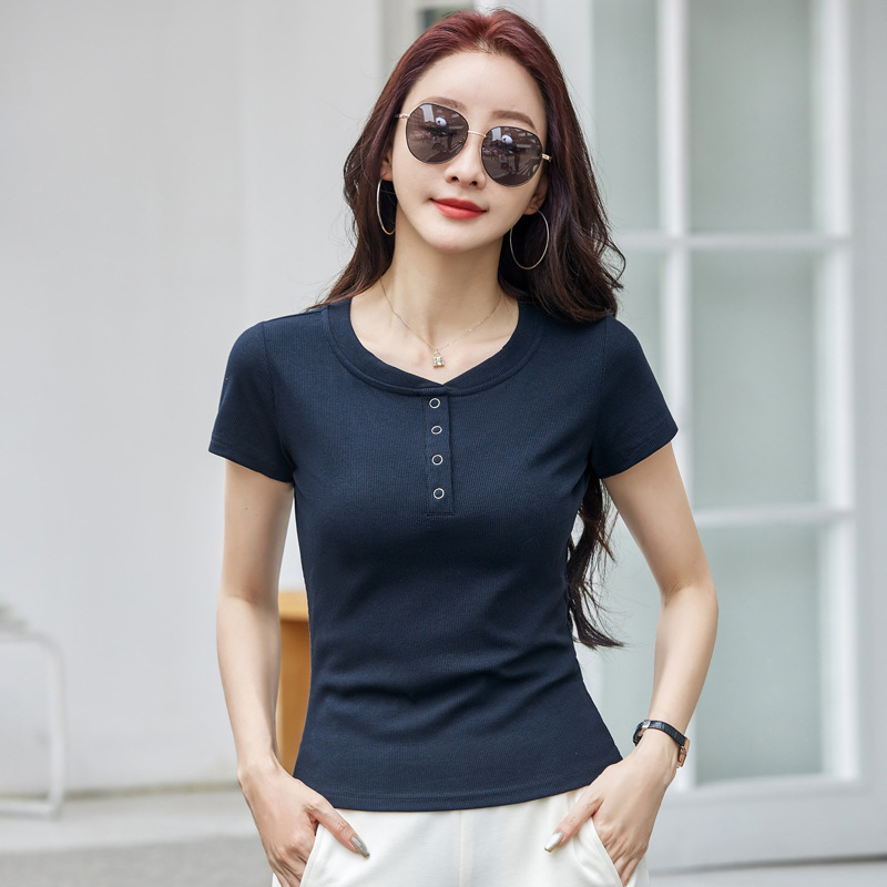 이매력 여성 슬림핏 단추 포인트 라운드넥 심플 골지 반팔티 513 20,800원