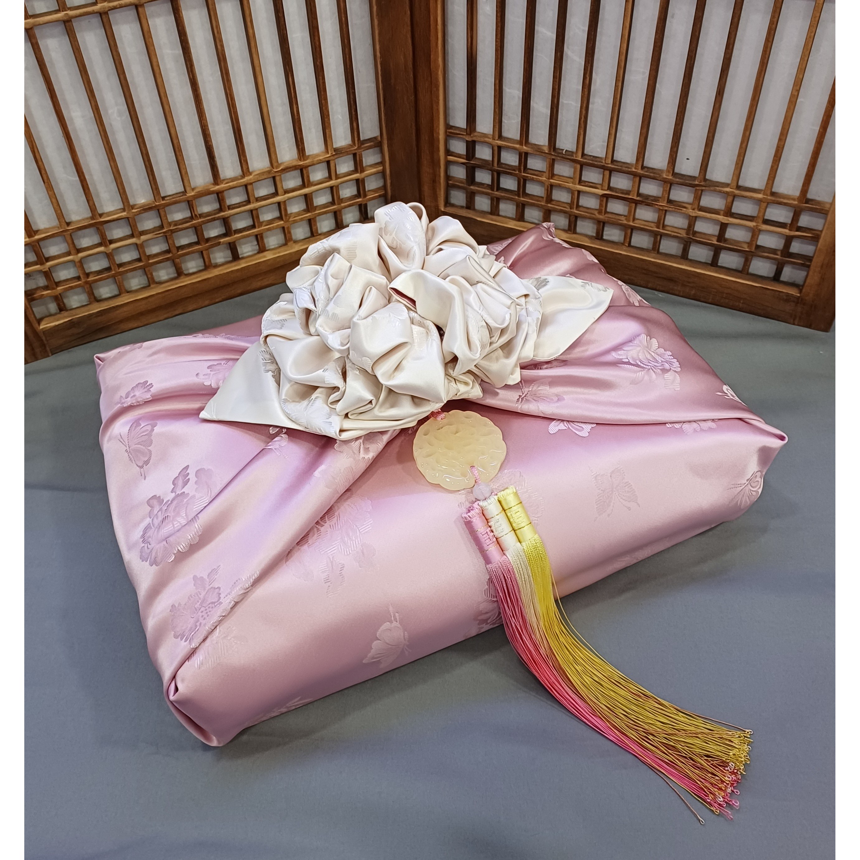 예단사랑 예단 양단 겹보자기 전통 고급 보자기110cm~150cm사이즈 대형 큰 보자기 이불포장,이바지포장 39,000원