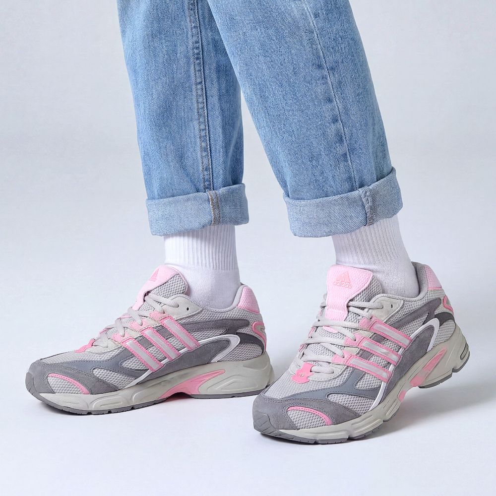 아디다스 템퍼런 여성 운동화 핑크 그레이 발편한 헬스 신발 삼선 런닝화 가벼운 키높이 스니커즈 64,800원