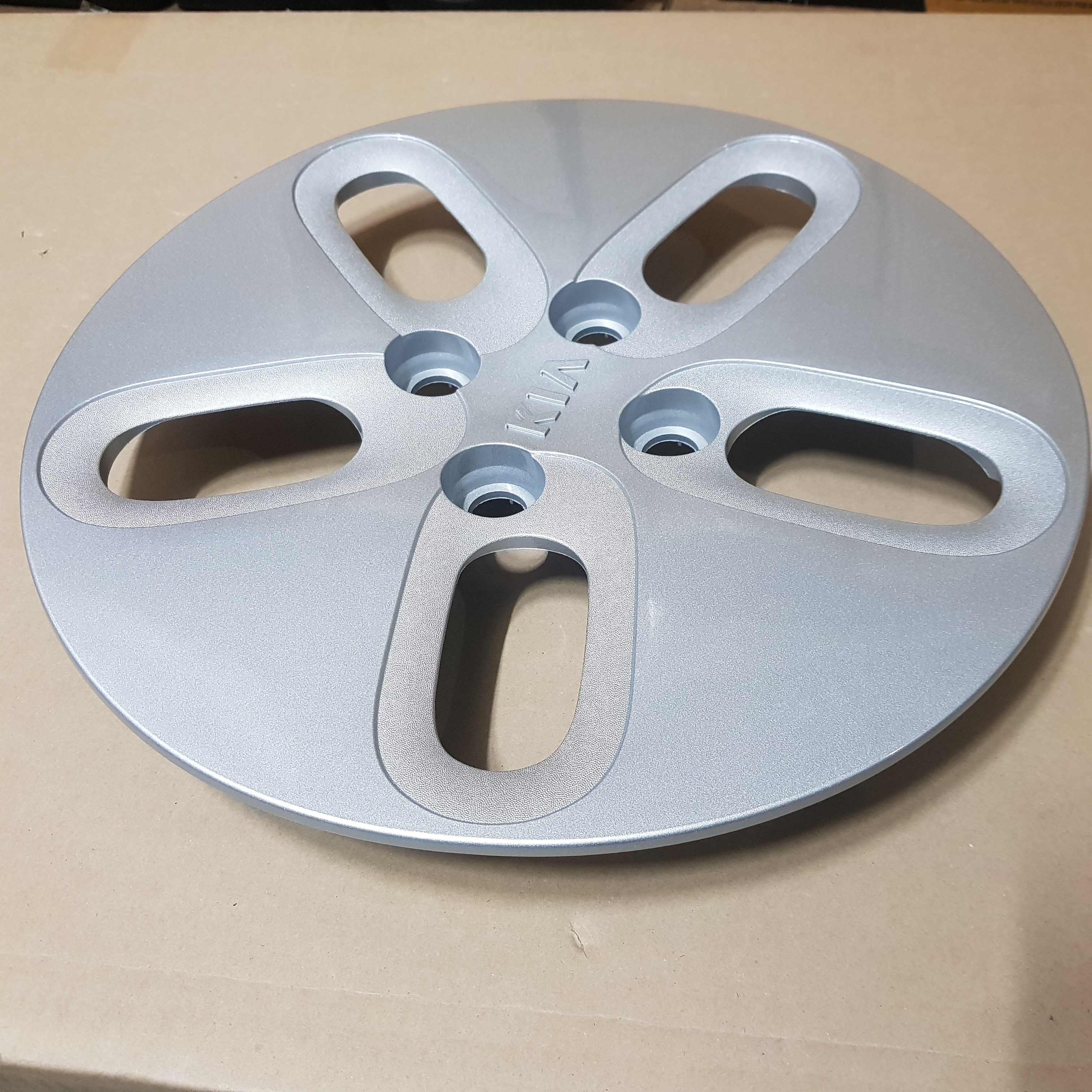 레이 휠캡 휠 허브캡 풀휠캡 커버 순정 튜닝 14인치 52960A3000 17,230원