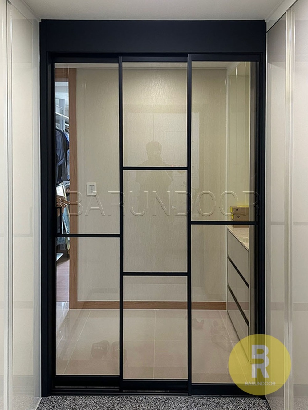 57번 초슬림3연동중문 띠분할형 블랙 브론즈강화유리 // 현관중문,시공비포함,소음차단,반려견안전,맞춤제작,아파트빌라중문 669,000원