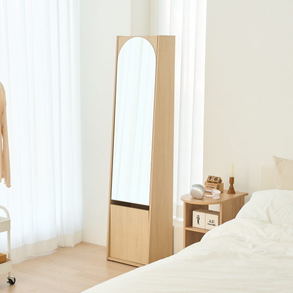 [모노폴리오] 루나 라운드 전신거울 수납 화장대, 오크 109,000원