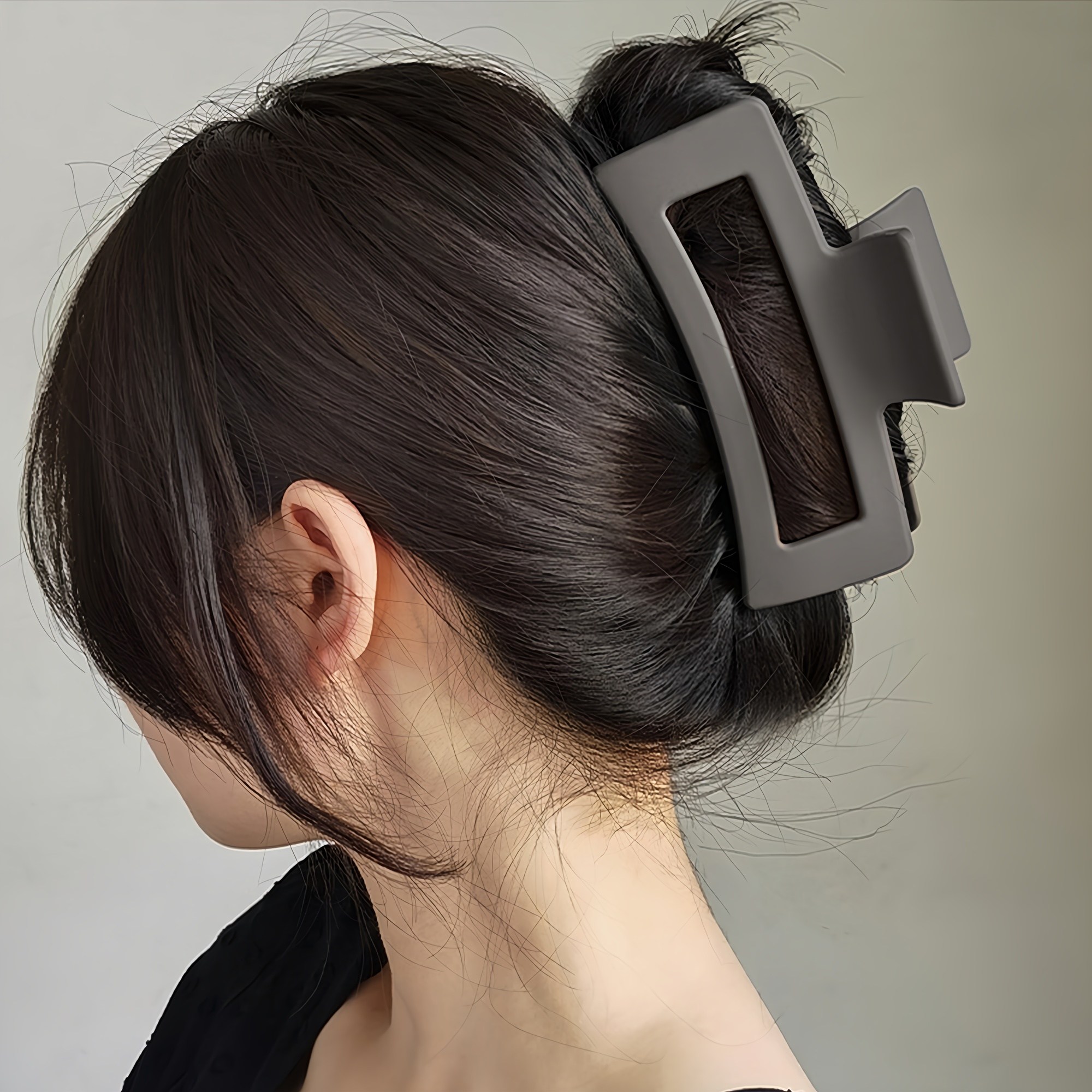 두발로 13cm 빅사이즈 무광 스퀘어 헤어 집게핀 3,400원