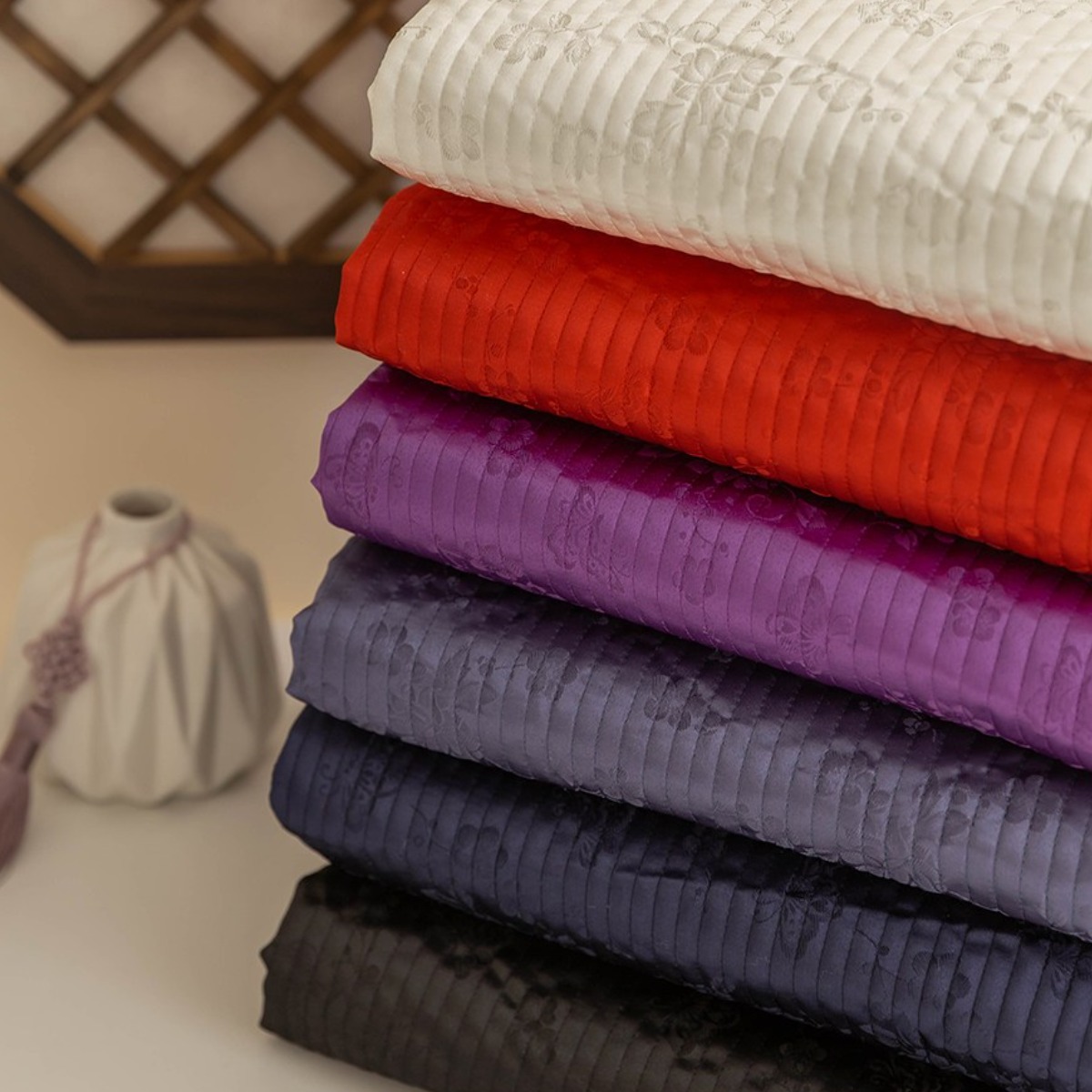 한복원단 누빔 천 7mm 양단 한복만들기 연꽃나비 6종 14,400원