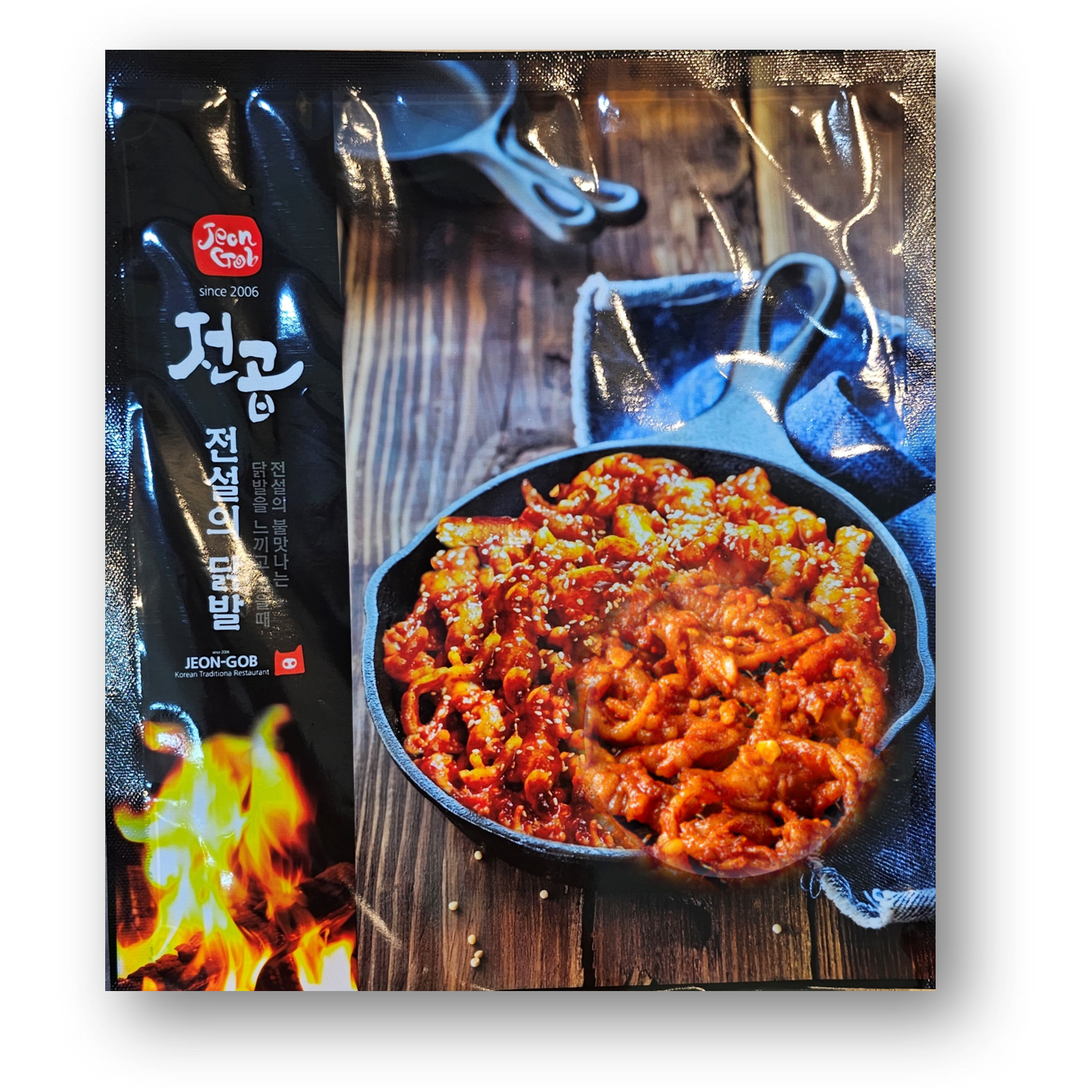 전설의불닭발 무뼈닭발 숫불향의 매운 국내산 무뼈닭발 2.5kg, 250g, 10개 98,880원