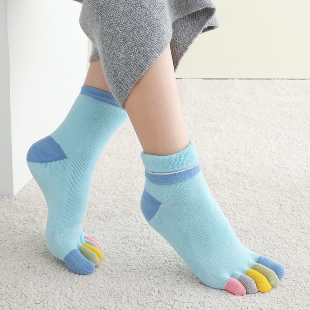 발가락에 두꺼운 기모 통 파일 여성 발가락양말 4켤레세트 18,900원