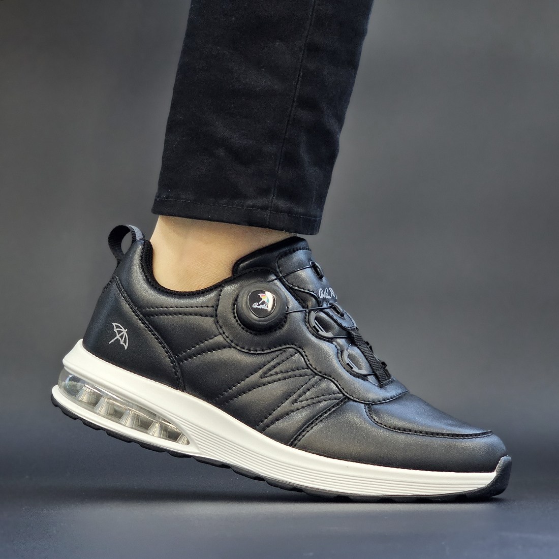 아놀드파마 다이얼 에어 쿠션 워킹화 여성 남성 발편한 경량 스포츠 메쉬 데일리 운동화 런닝화 헬스화 59,800원