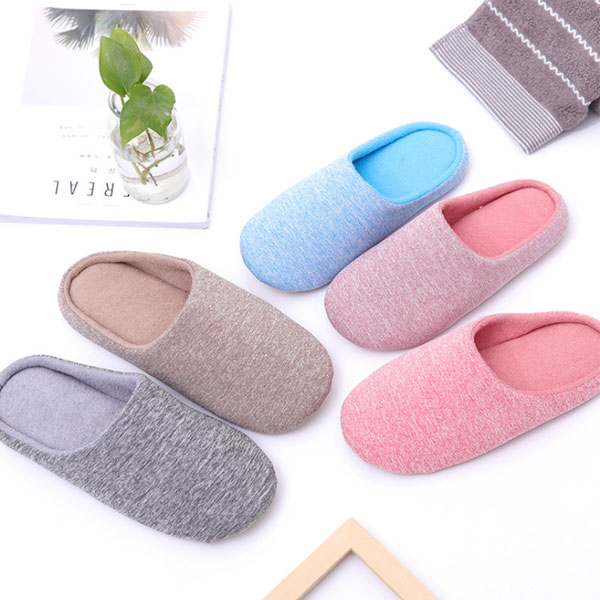 도매창고 털실내화 퍼 겨울 거실화 슬리퍼 방수 방한 골지 EVA 욕실 사무실 실내 방한 발 층간소음 따뜻한 화장실 학교 기모 도톰한 두툼  W2 2,790원