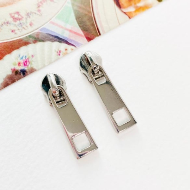 헤세드 NEW 대용량 40개) 3호 코일지퍼 나일론지퍼 사각 슬라이더 지퍼머리, 40개, 실버 11,000원