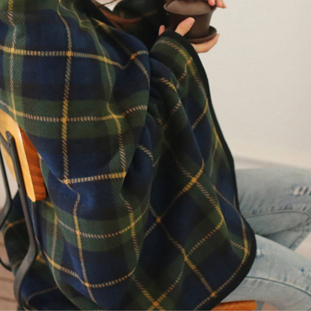 YHOME 따뜻한 차량용 양털 망토 무릎담요 10,900원