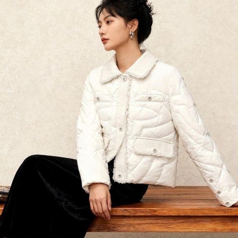 여성 자켓 하객룩 오버핏 퀼팅 트위드 라운드넥 숏 누빔 138,200원