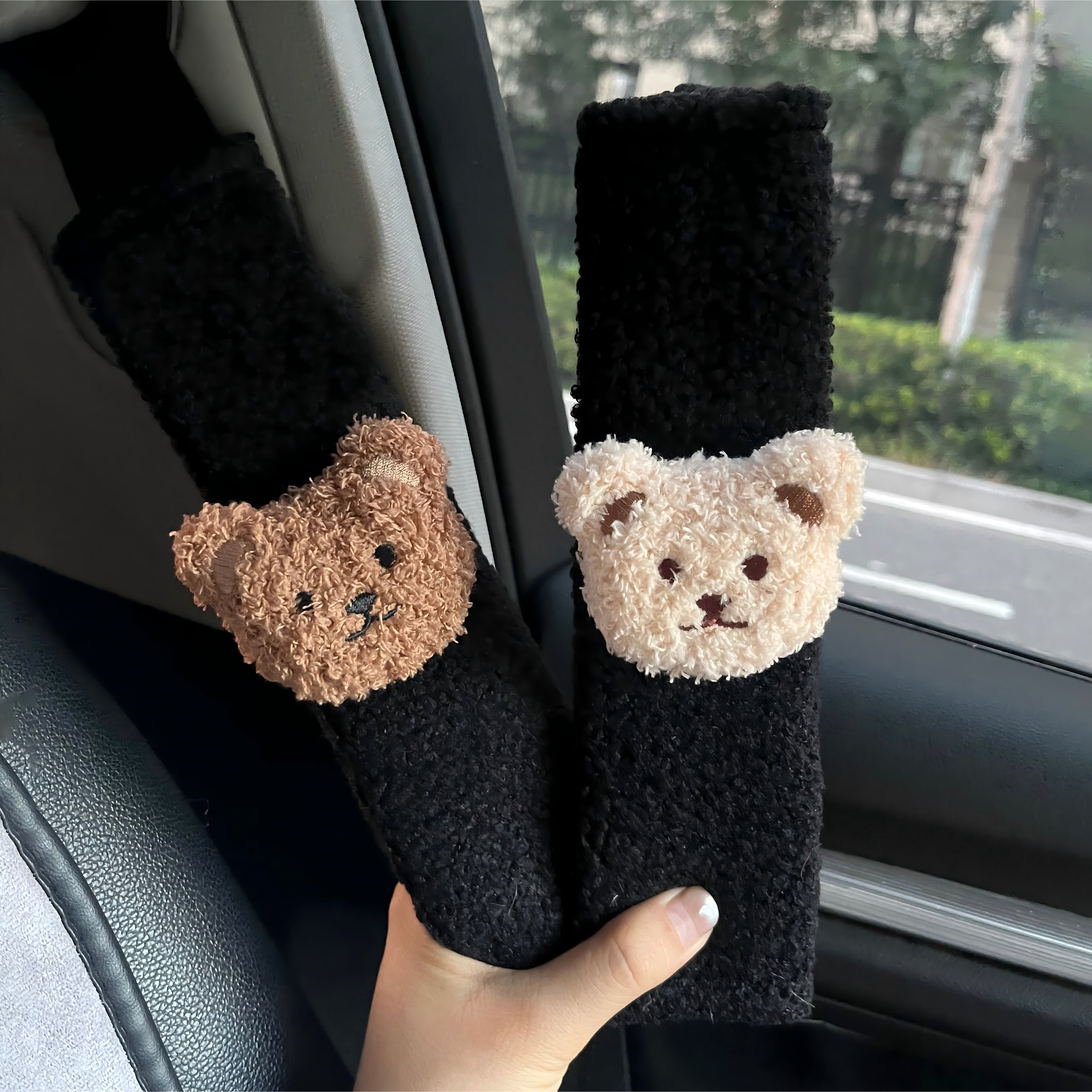 코차이 차량용 곰돌이 캐릭터 안전벨트 어깨패드 쿠션 2개입 귀여운 인형 인테리어용 9,800원