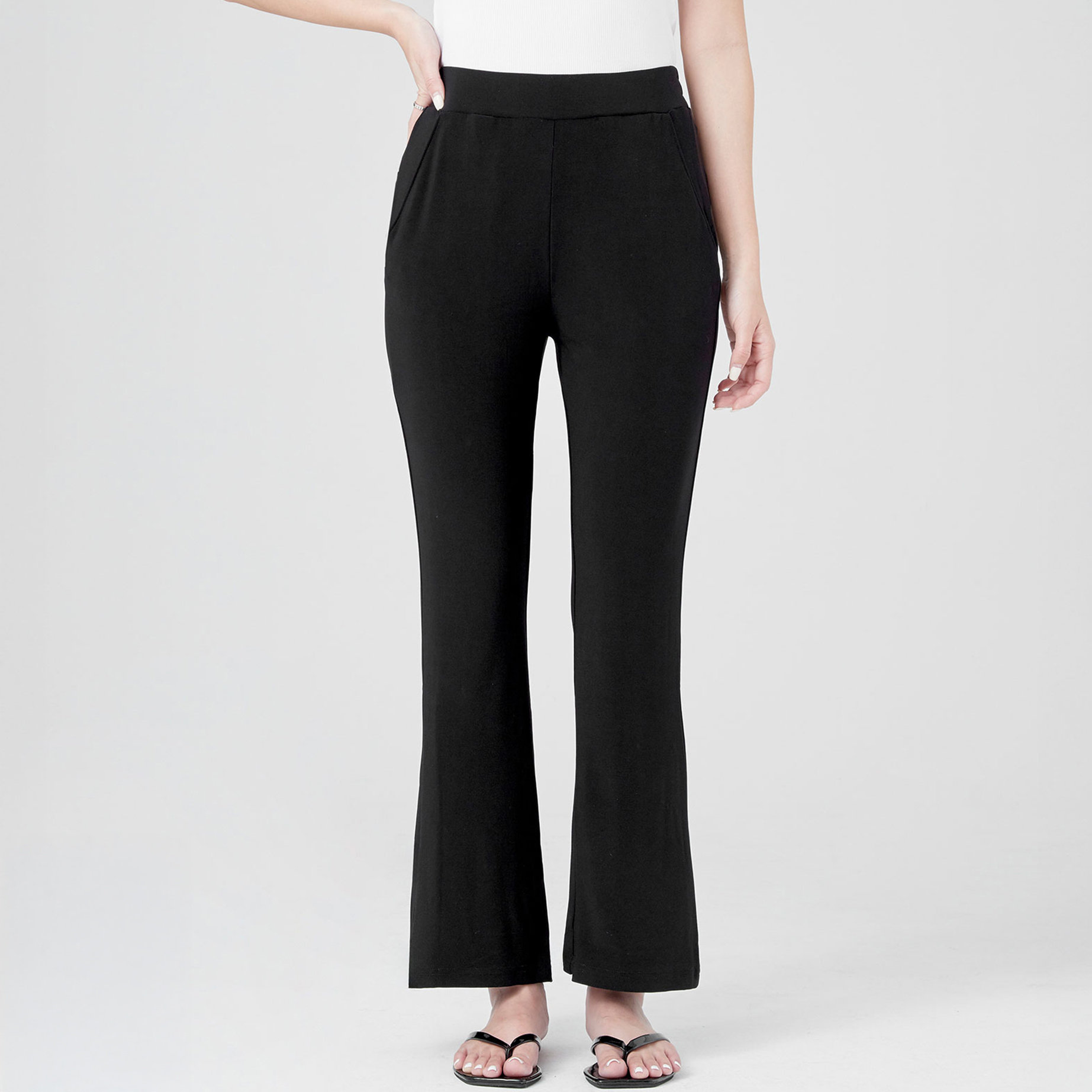 AFINAR 여성용 썸머부츠컷 밴딩 팬츠 9,900원