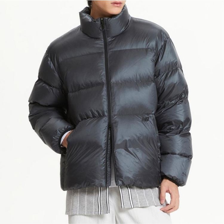 뉴발란스 UNI 플라잉 숏 하이퍼 구스패딩 NBNPE42123 차콜 287,200원