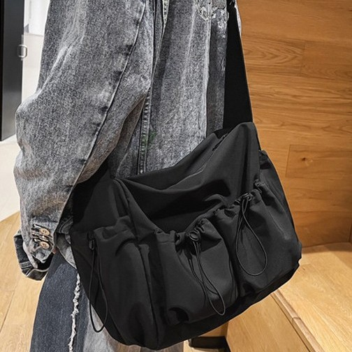 남녀공용 빅사이즈 나일론 방수 크로스백 숄더백 16,900원