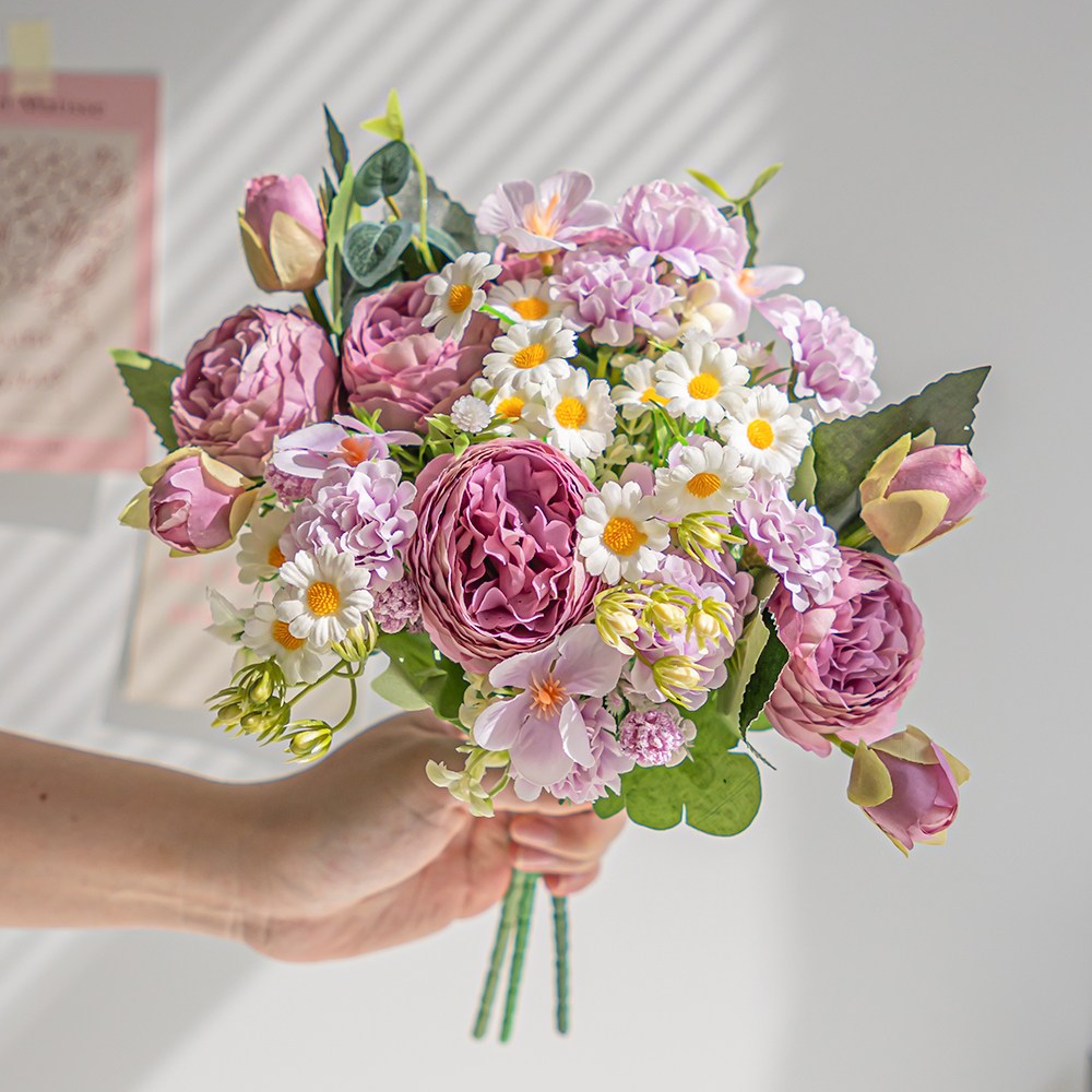 화예원 성묘 조화 꽃다발 생화같은 데이지 카네이션 산소 꽃 납골당 미니 꽃다발 12,800원