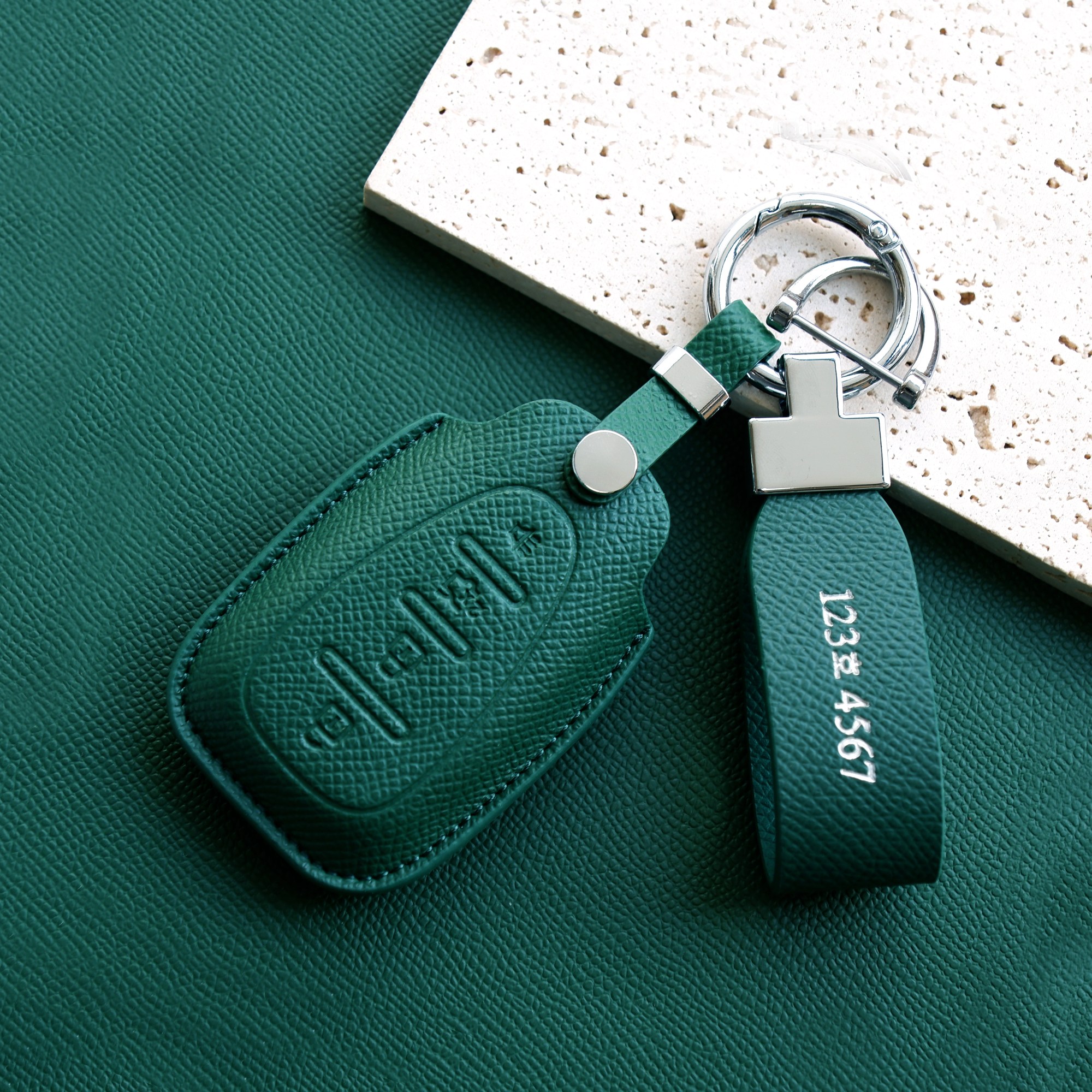 (무료각인)트니르 쉐보레 호환 자동차 차 키케이스 키홀더 말리부 스파크 트랙스 크루즈 차량용품 19,900원