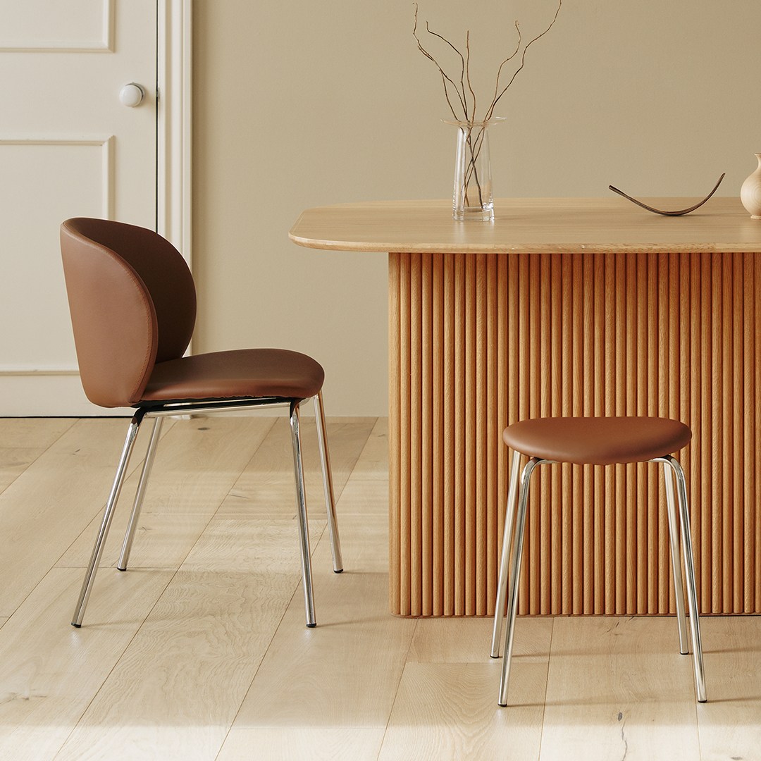 메종드꼼마 스칸딕체어 1개 카페 인테리어 등받이 가죽 식탁의자 1p 49,900원