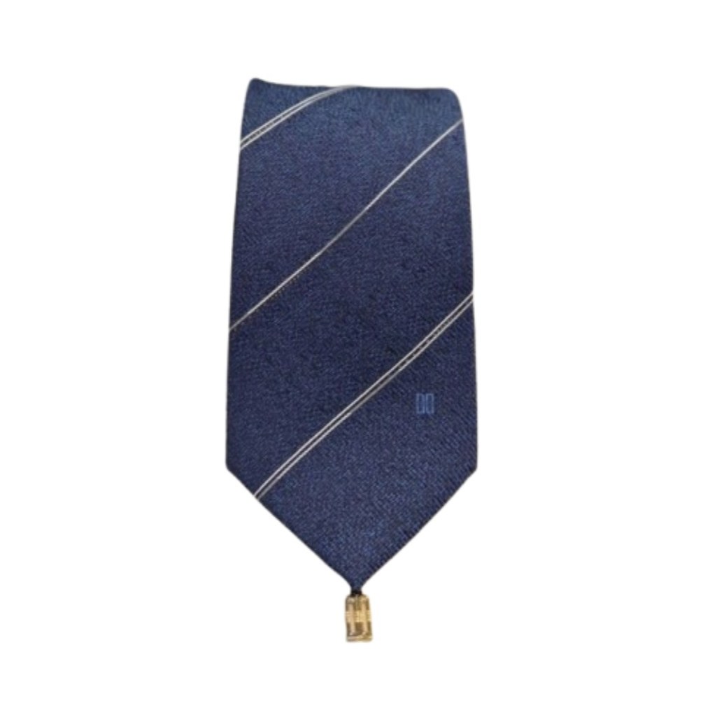 닥스셔츠 [26년SS신상품][선물추천][선물포장] 세련된 사선 패턴과 부드러운 터치감의 실크 혼방 네이비 넥타이 111,200원
