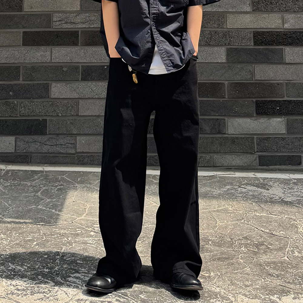 [쿠마르] 남성 베이직 워싱 와이드 면바지 39,200원