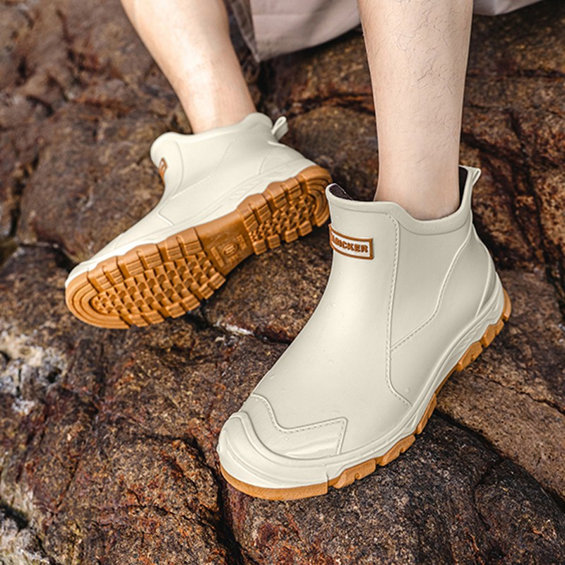 남성용 패션 숏 미들 레인부츠 장마철 가벼운 미끄럼 방지 아웃도어 작업용 낚시용 장화 23,880원