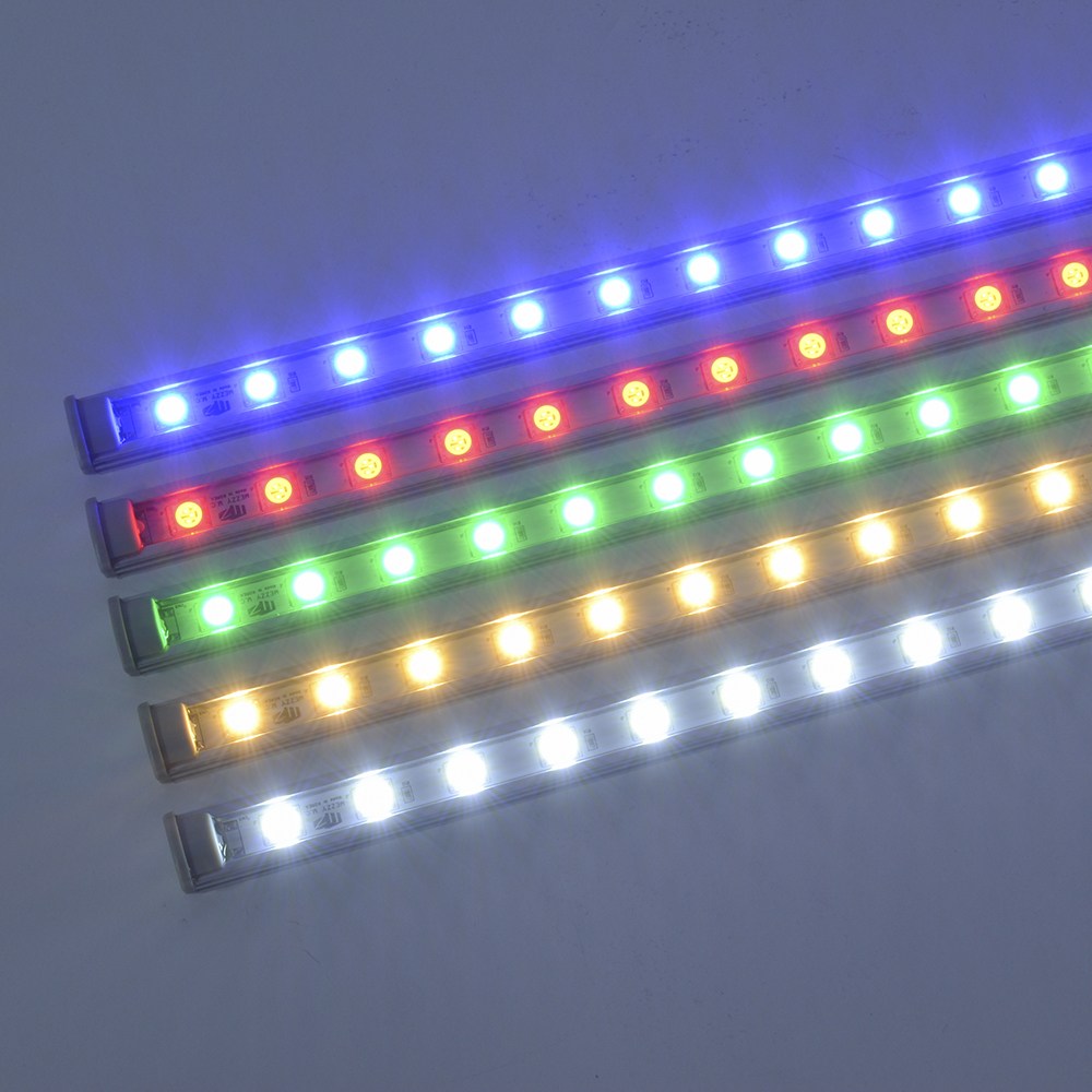 유성 스노우폴 LED바 1M 6W 12V 눈내리는 빛 연출 캠핑조명 크리스마스전구 트리구 17,800원